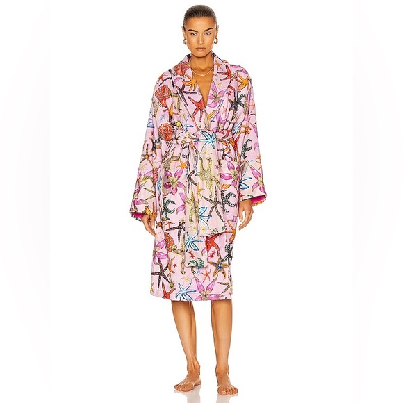 Versace Other - NWT Versace Porte Tresor Limited Starfish Robe
